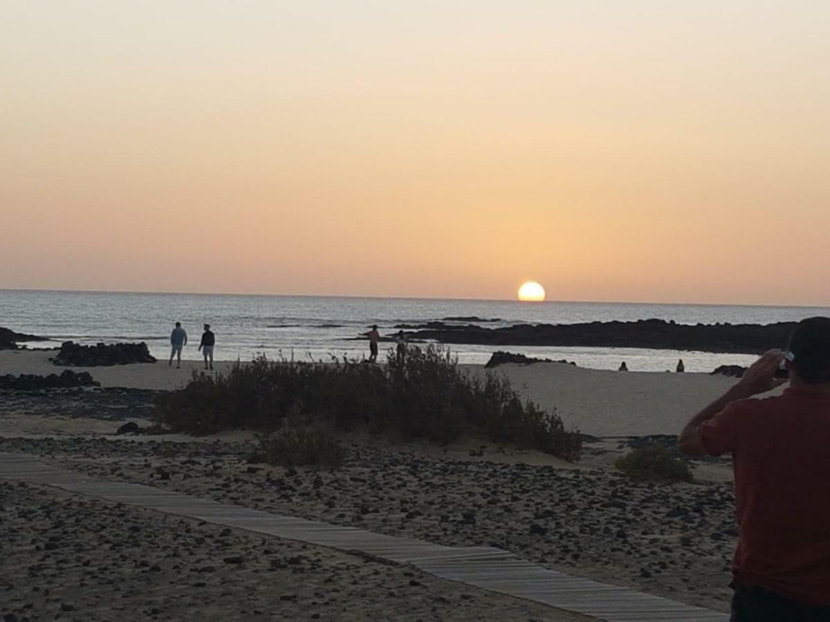 Marfolin 11 Beach Front Apartment With Sea Views From Every Room El Cotillo  ภายนอก รูปภาพ